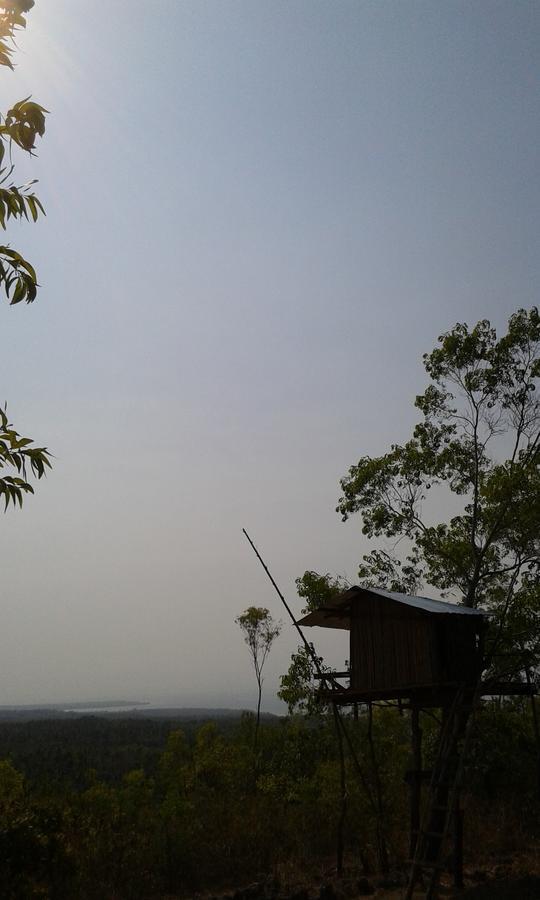 Rumah Pohon Batununggul Esterno foto
